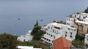 Boulettes Chef Comptoir outside