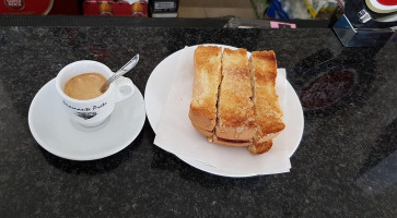 D'licias Take Away food