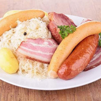 Le P'tit Bistrot food