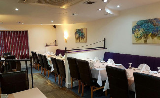 The Khans Balti inside