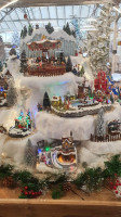 Polhill Garden Centre outside