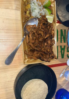 La Venganza De Malinche food