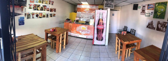 Amarah's Curry And Grill inside