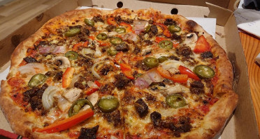 Hareid Pizza Pub As food