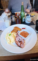 The Ham And Cheese Inn food