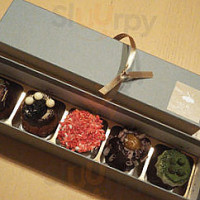 Uemai Sushi Box food