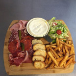 La Grillade Ariègeoise food