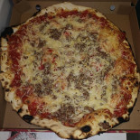 Le Petit Coin Pizza food