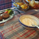 Chez Mamema S'ochsestuebel (au Boeuf) food