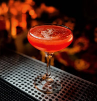 Gastropub Betony drink