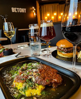 Gastropub Betony drink