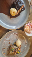 Falcon Inn food