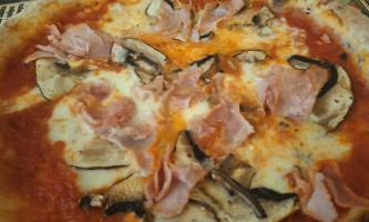 Mamma Concetta Bedford food