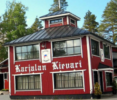 Karjalan Kievari outside