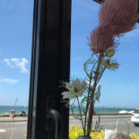 Grain de Folie outside