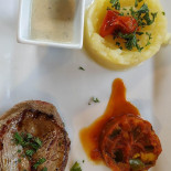 Auberge De La Vallée food