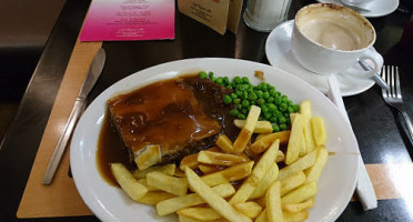 Cafe Royale food