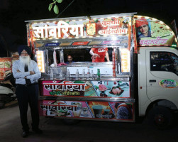 New Delhi Indian Kitchen outside