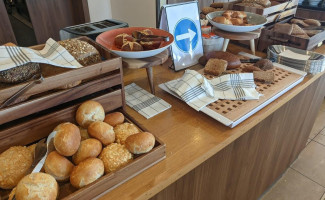 View The Grand Ahrenshoop drink