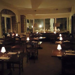 Grillo Trattoria & Vineria inside