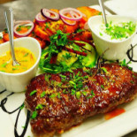 Grillo Trattoria & Vineria food