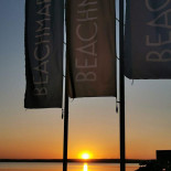 Beachmar outside