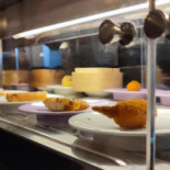 Jade Running-sushi food