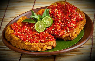 The Station House food