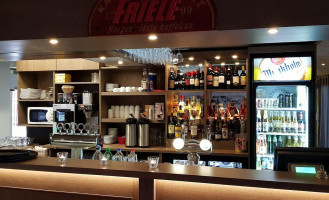 Milano Elverum inside