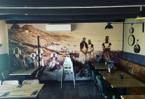 Eetcafé De Babbel outside