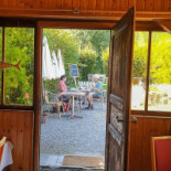 Restaurant Croix Blanche outside