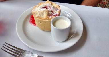 The Fountain Inn food