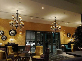 Michelles Pub Brasserie inside