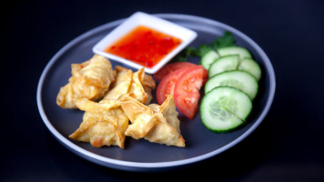 Cato ' 's Cafe Og Grill Ly Thi Nguyen food