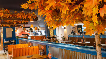 Zizzi Glasgow Princes Square inside