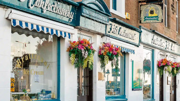 Anstruther Fish Bar outside