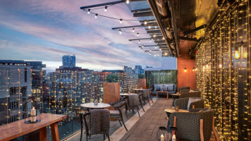 King Street Tavern outside