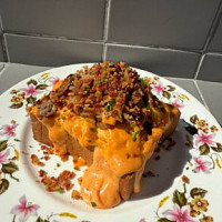 Eggbreak food