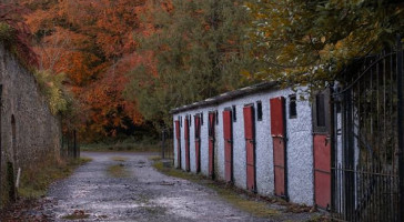 Kinnitty Castle outside