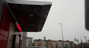 Hesburger Hatanpää outside