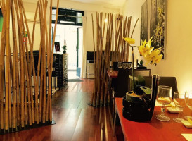 Sushi Couronne Aix En Provence inside