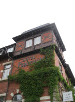 Braugasthof Papiermühle outside