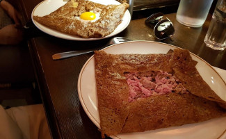 Crêperie Pen-Ty food