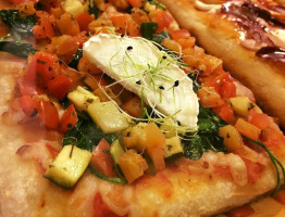 Boston Pizza (clot) food