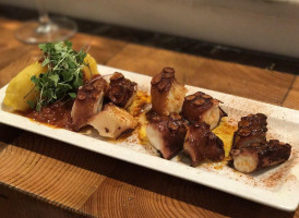 Cañete Barra Y Mantel