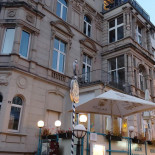 Delhi Tandoori outside