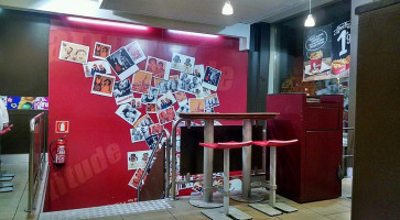 Kfc Francesc Macia inside