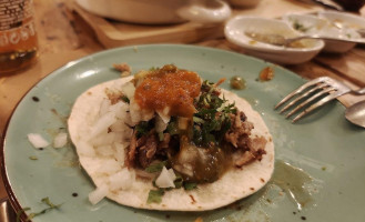 Chihuahua Tacos Y Tragos food