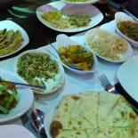 Royal Radhuny Comida