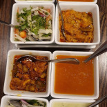 Royal Radhuny Comida